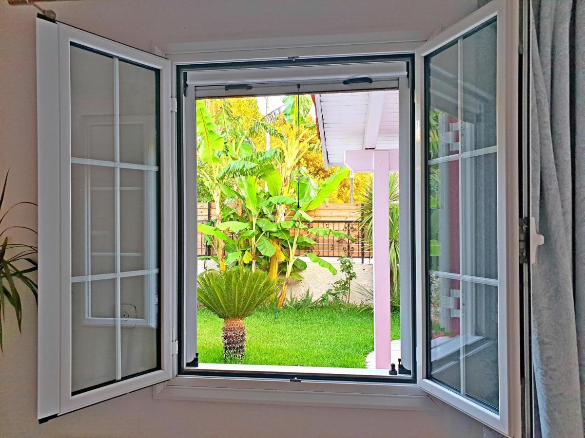 Vila Aloe House Lakíthra Exteriér fotografie