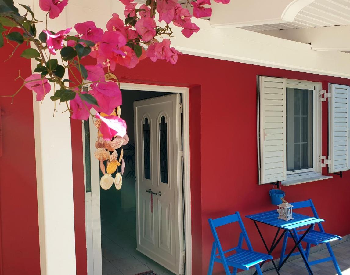 Vila Aloe House Lakíthra Exteriér fotografie